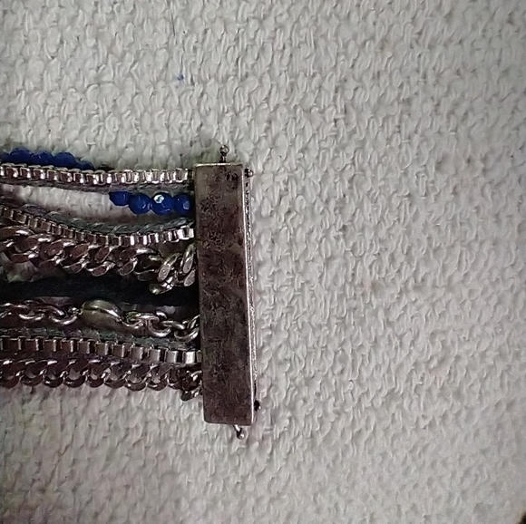 Silvertone blue black wide multi layer chain bracelet - Picture 5 of 9